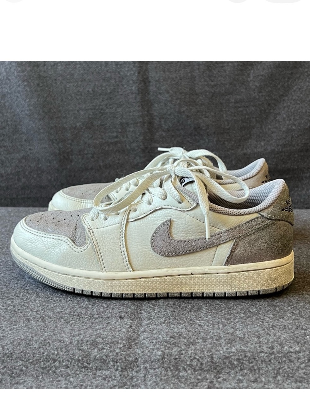 Air Jordan 1 Retro Low OG Atmosphere Grey Shoes